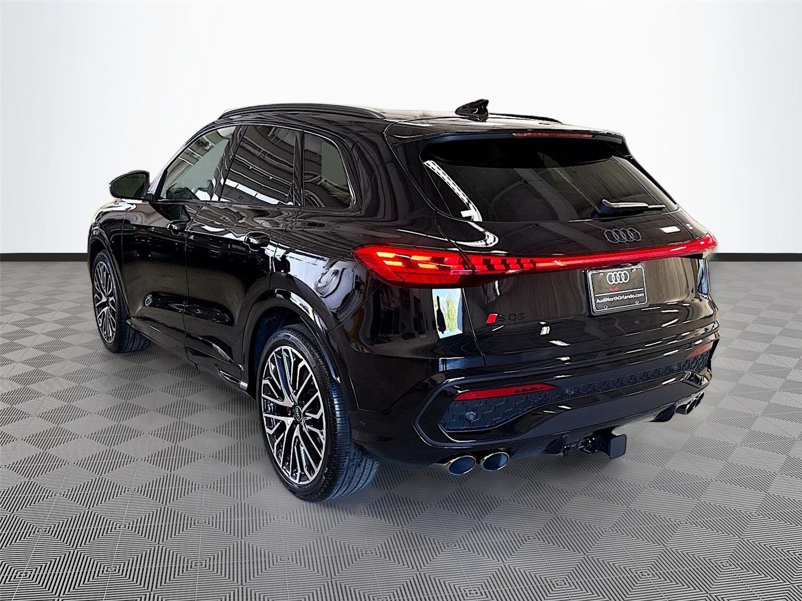2026 Audi SQ5 Premium Plus