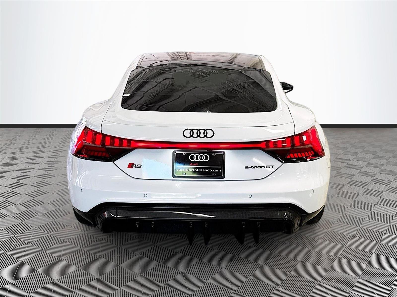 2024 Audi RS e-tron GT