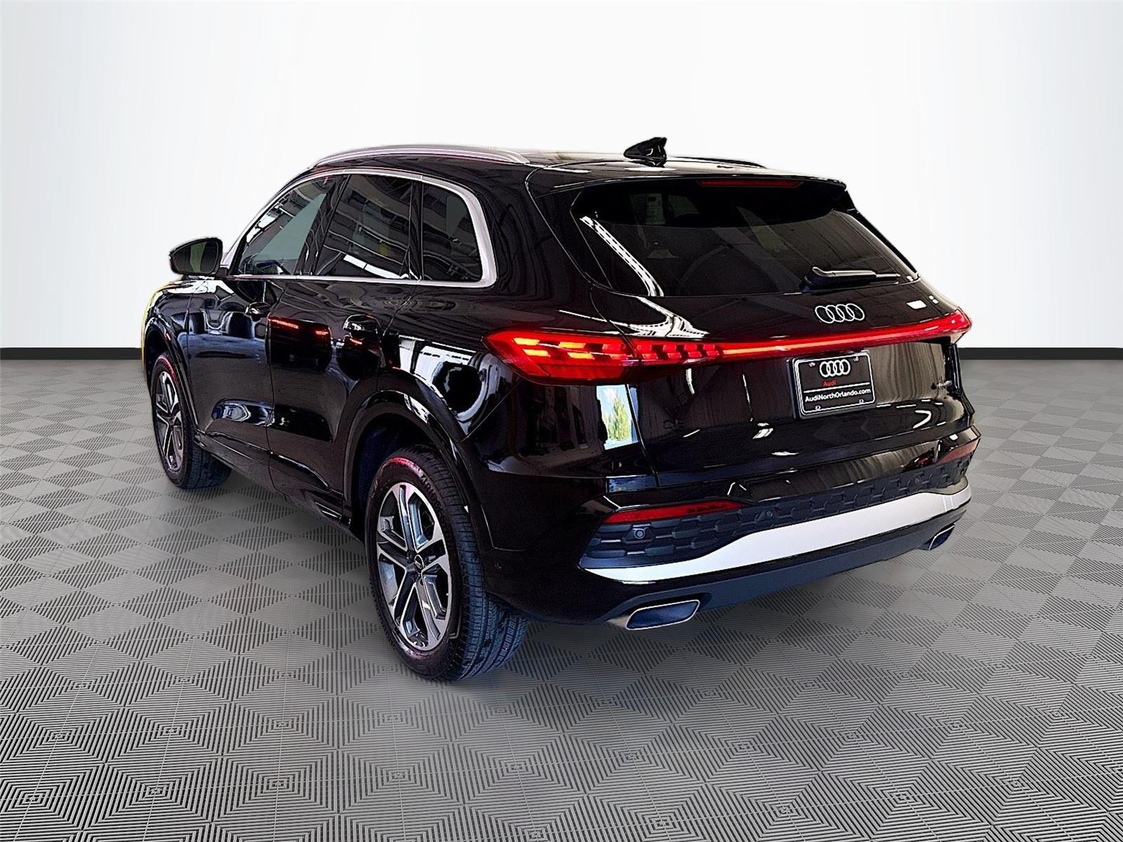 2025 Audi Q5 Premium
