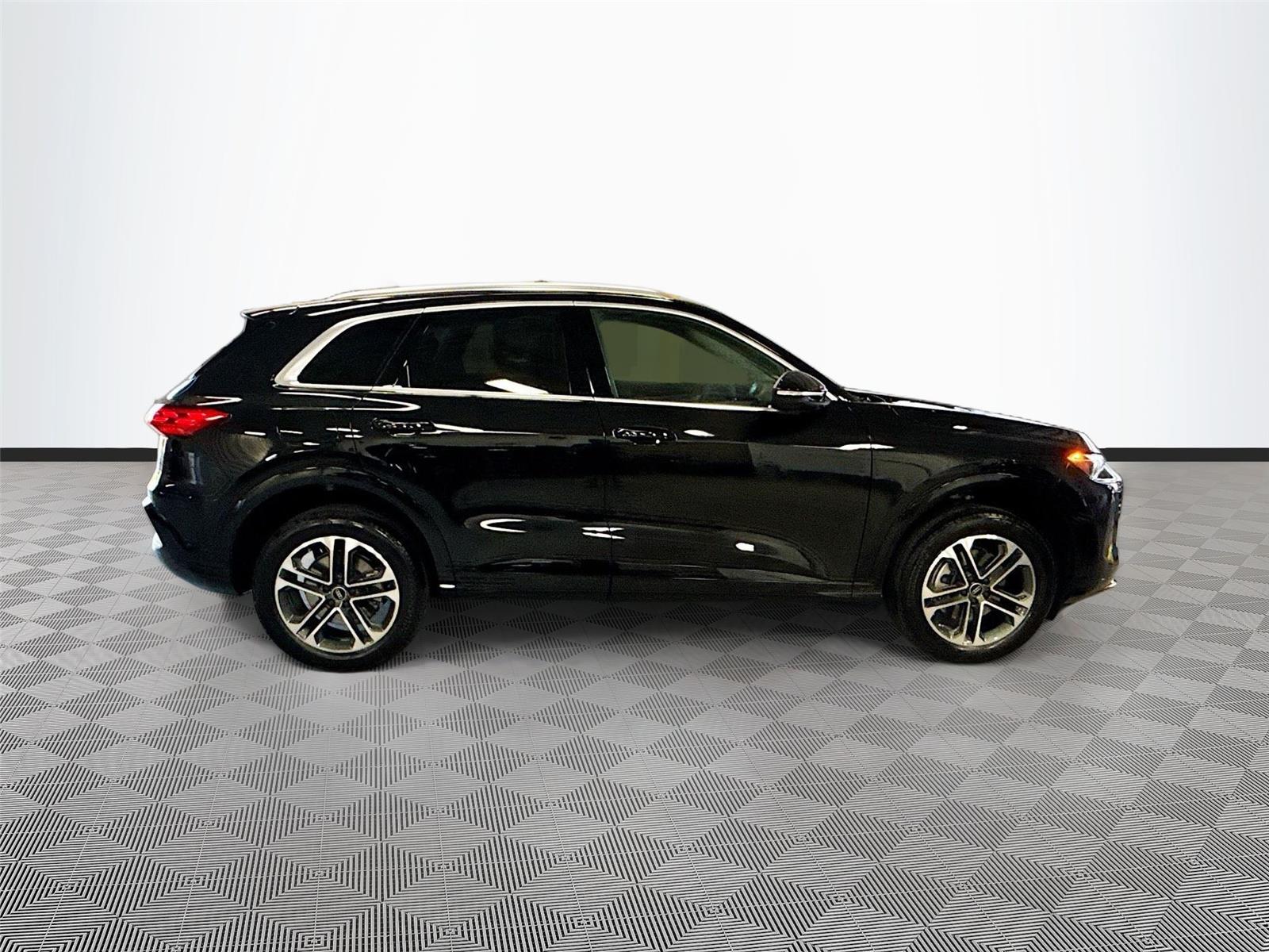 2025 Audi Q5 Premium