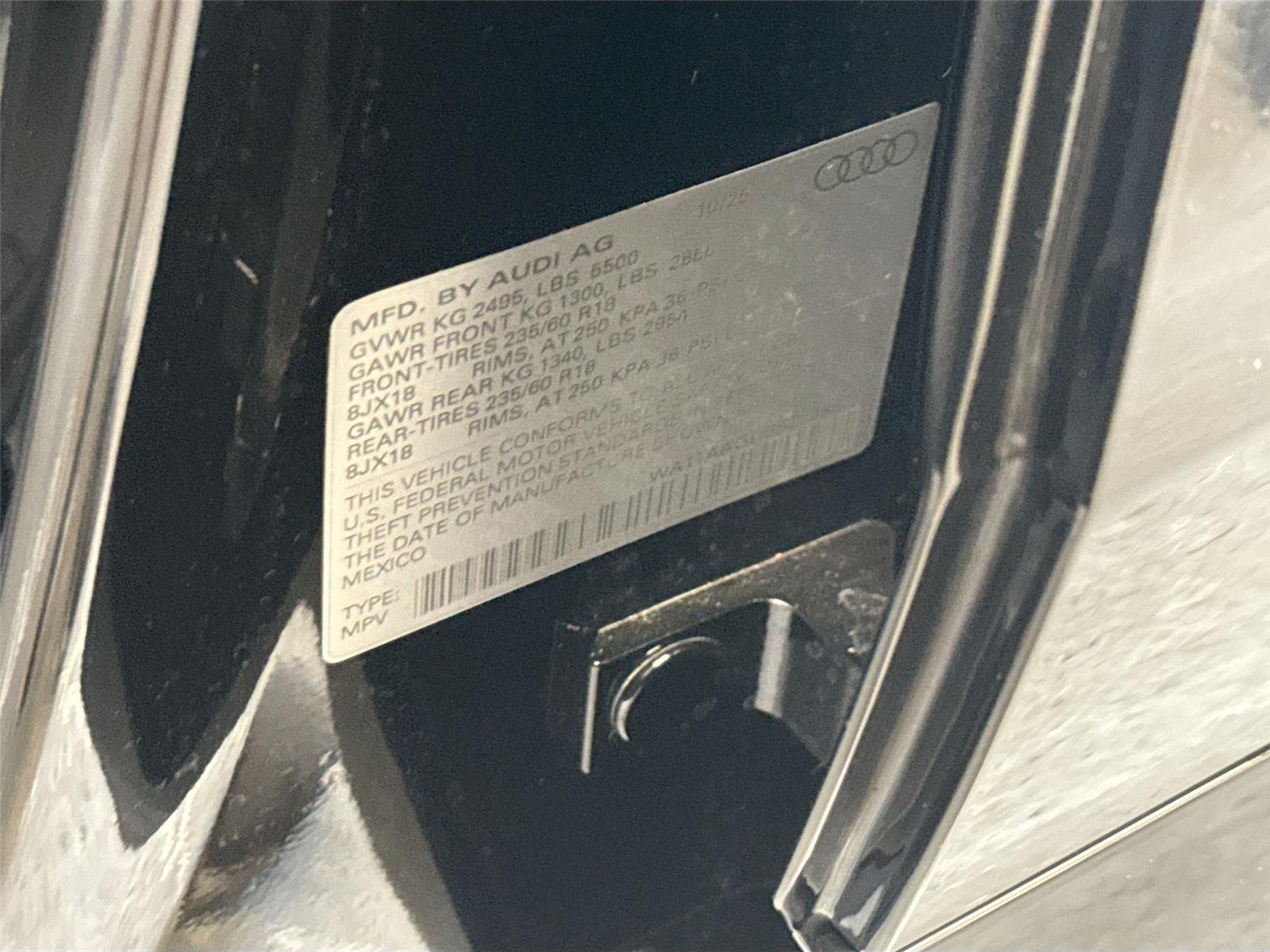 2025 Audi Q5 Premium