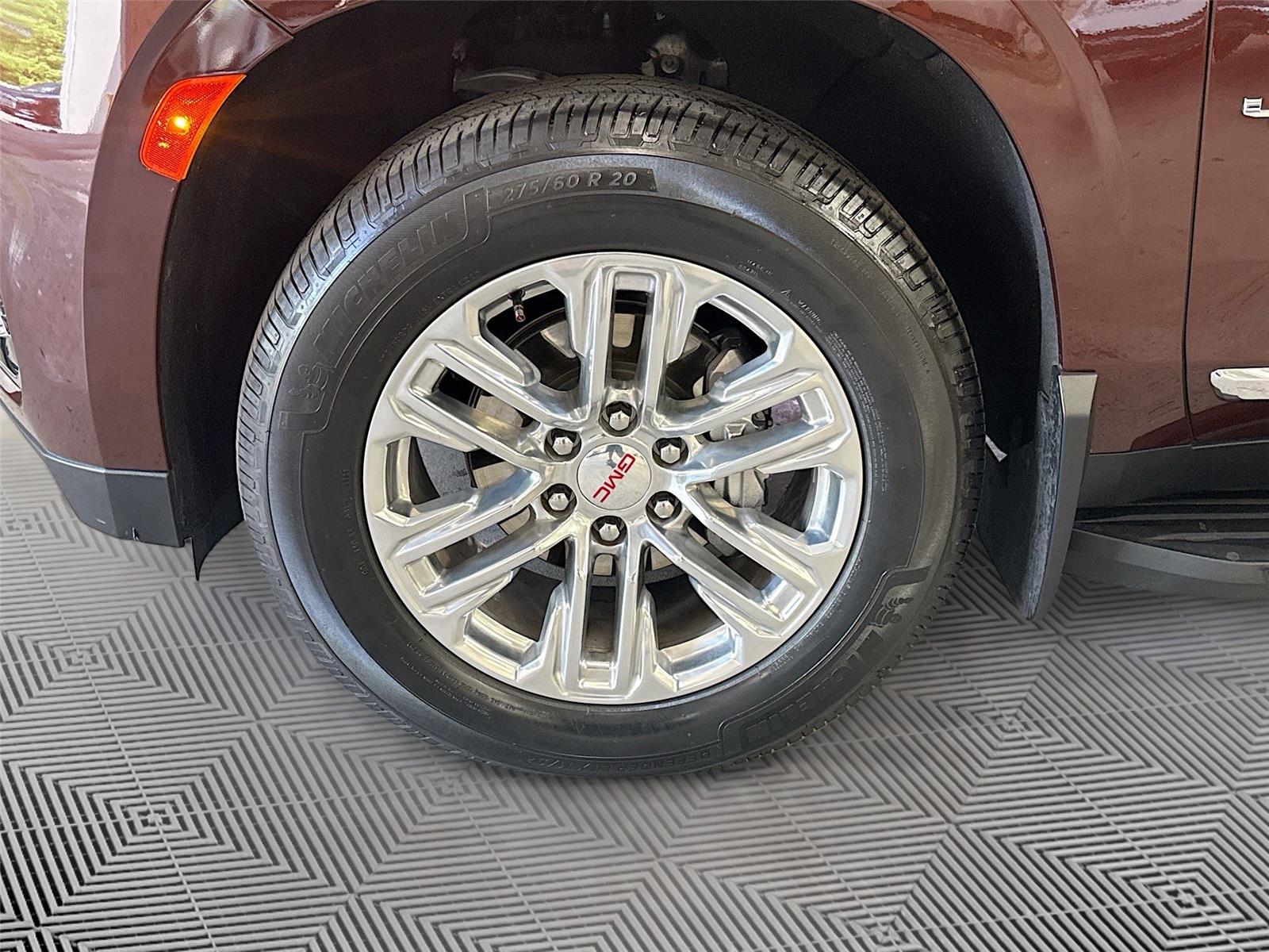2022 GMC Yukon SLT