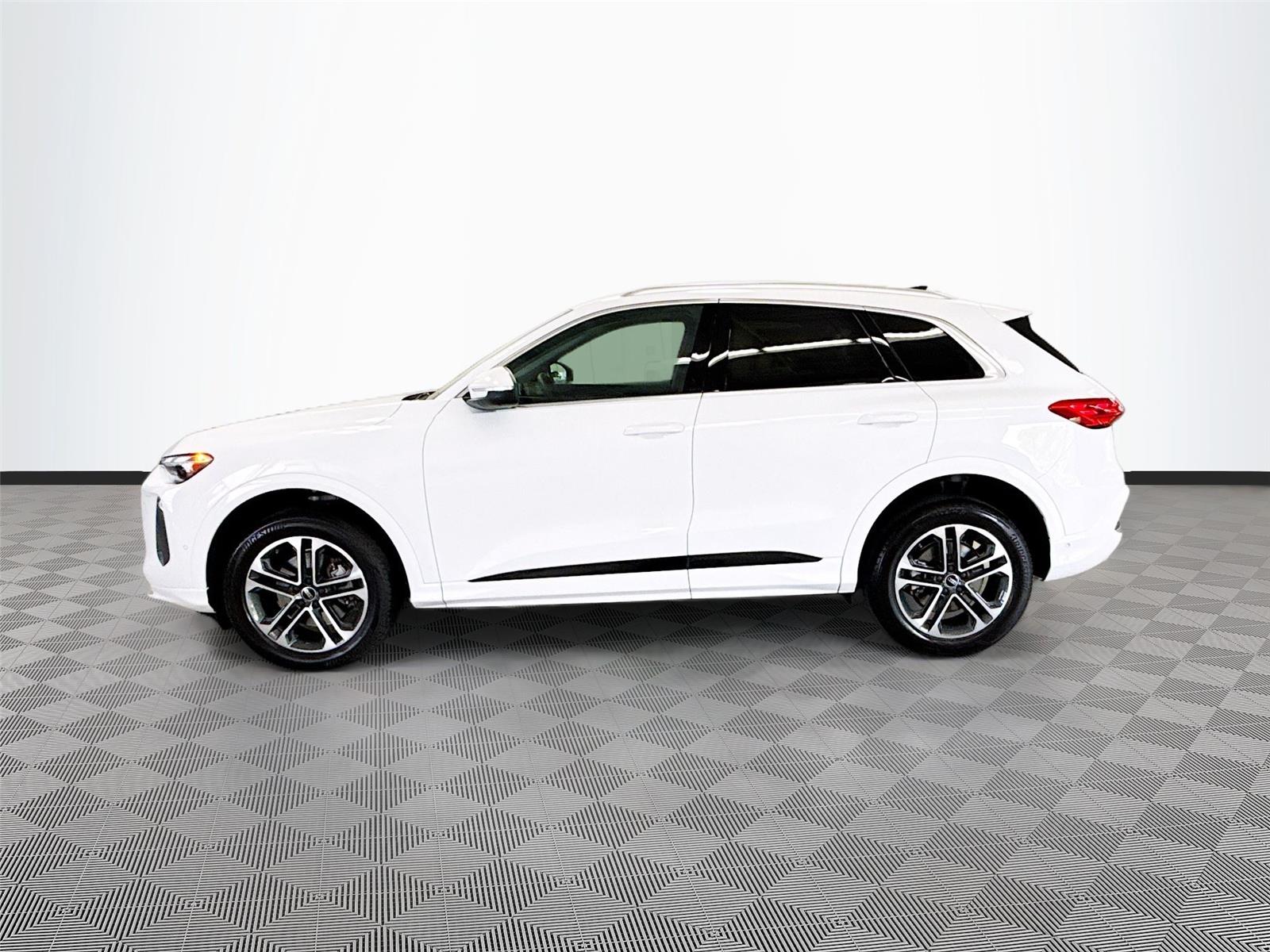 2025 Audi Q5 Premium