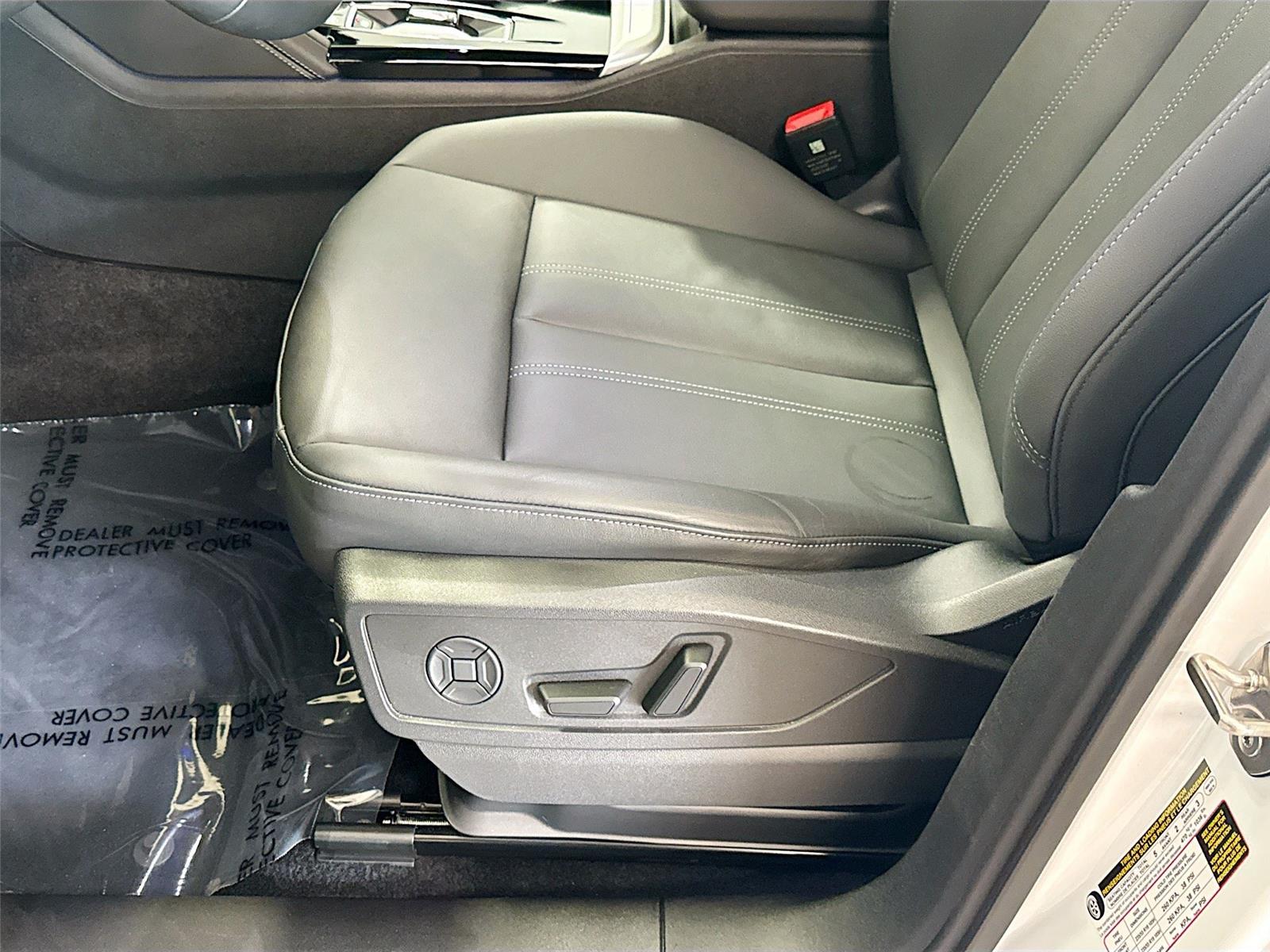 2025 Audi Q5 Premium