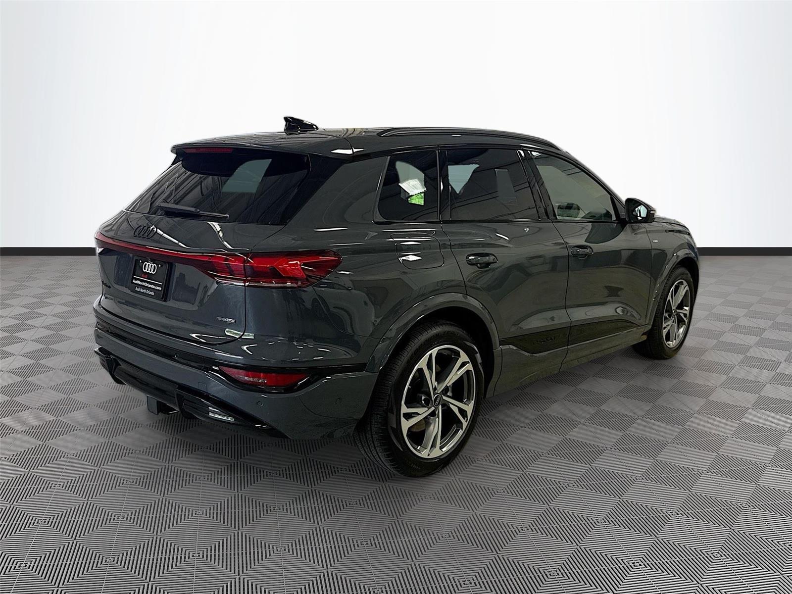 2027 Audi Q6 e-tron Prestige