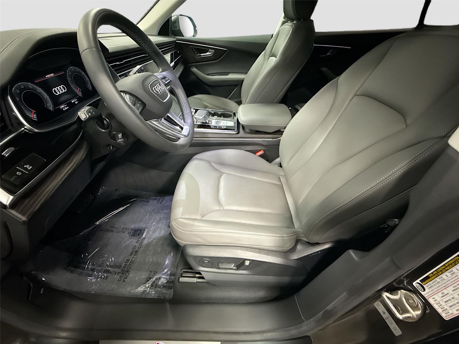 2023 Audi Q8 Prestige