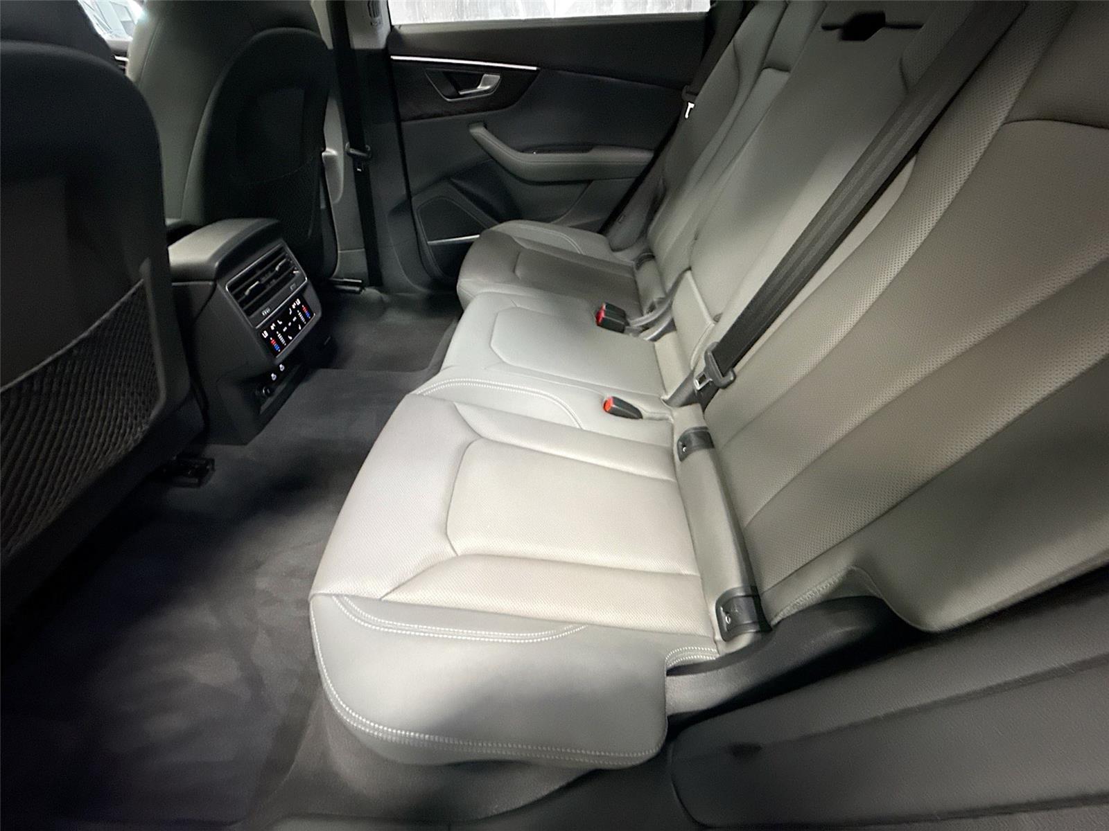 2023 Audi Q8 Prestige
