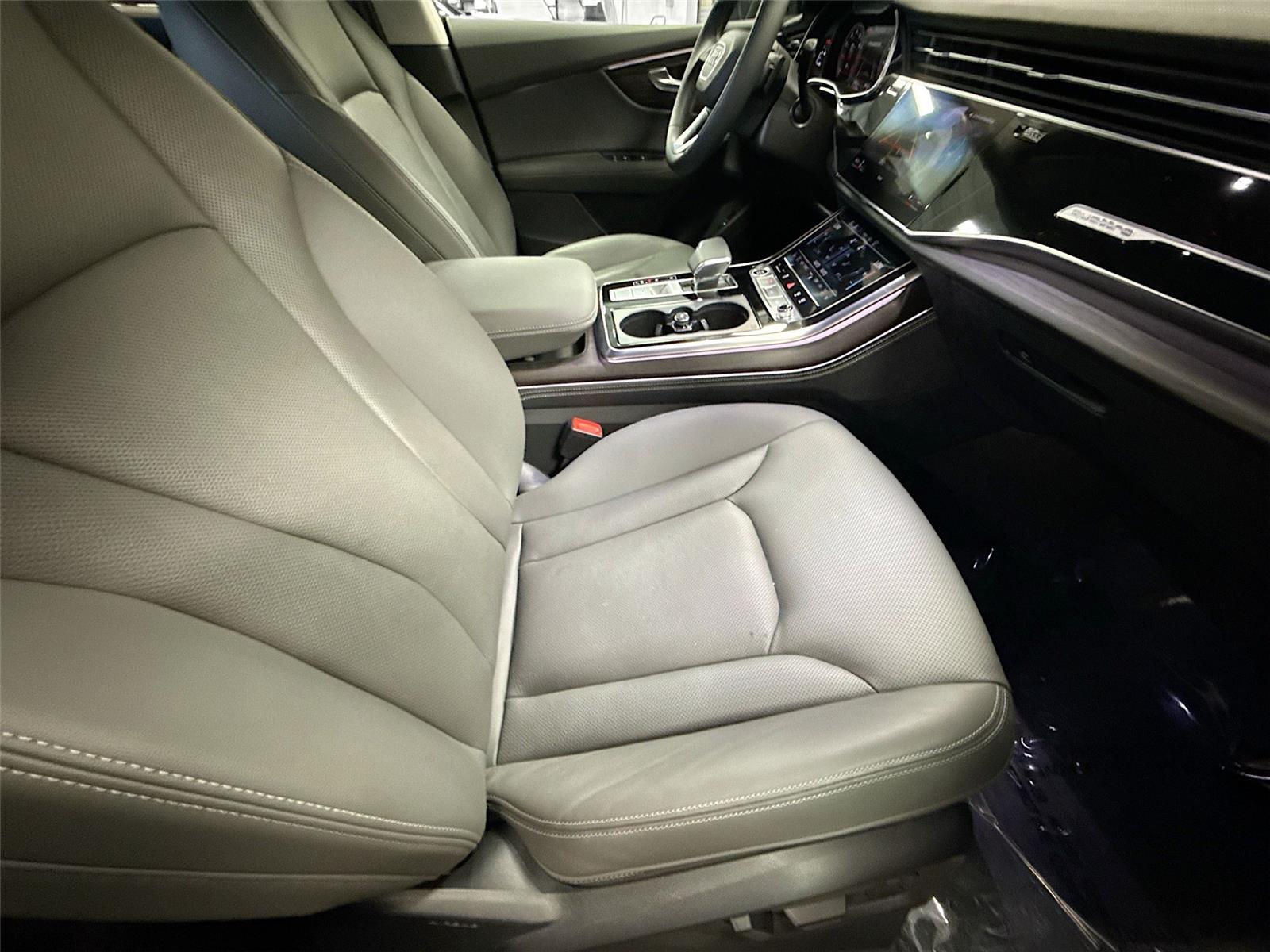 2023 Audi Q8 Prestige