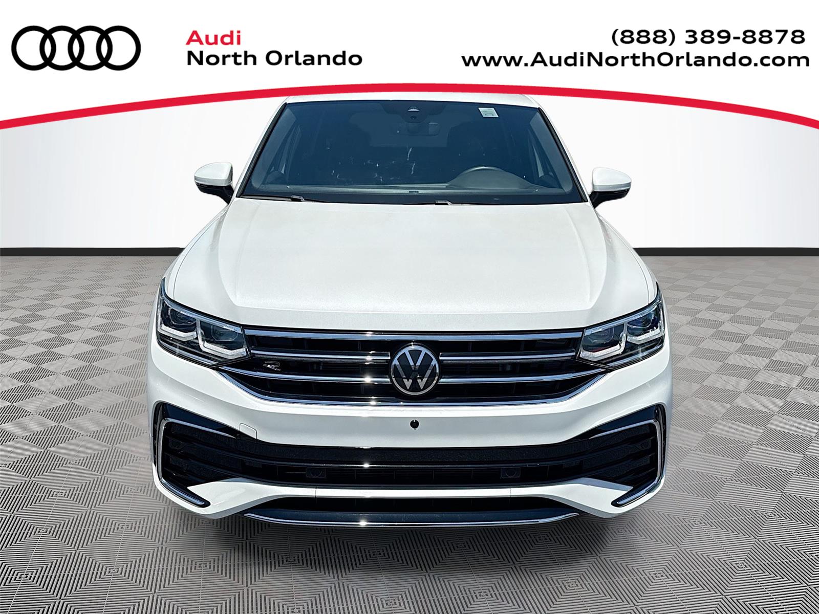2024 Volkswagen Tiguan SEL R-Line