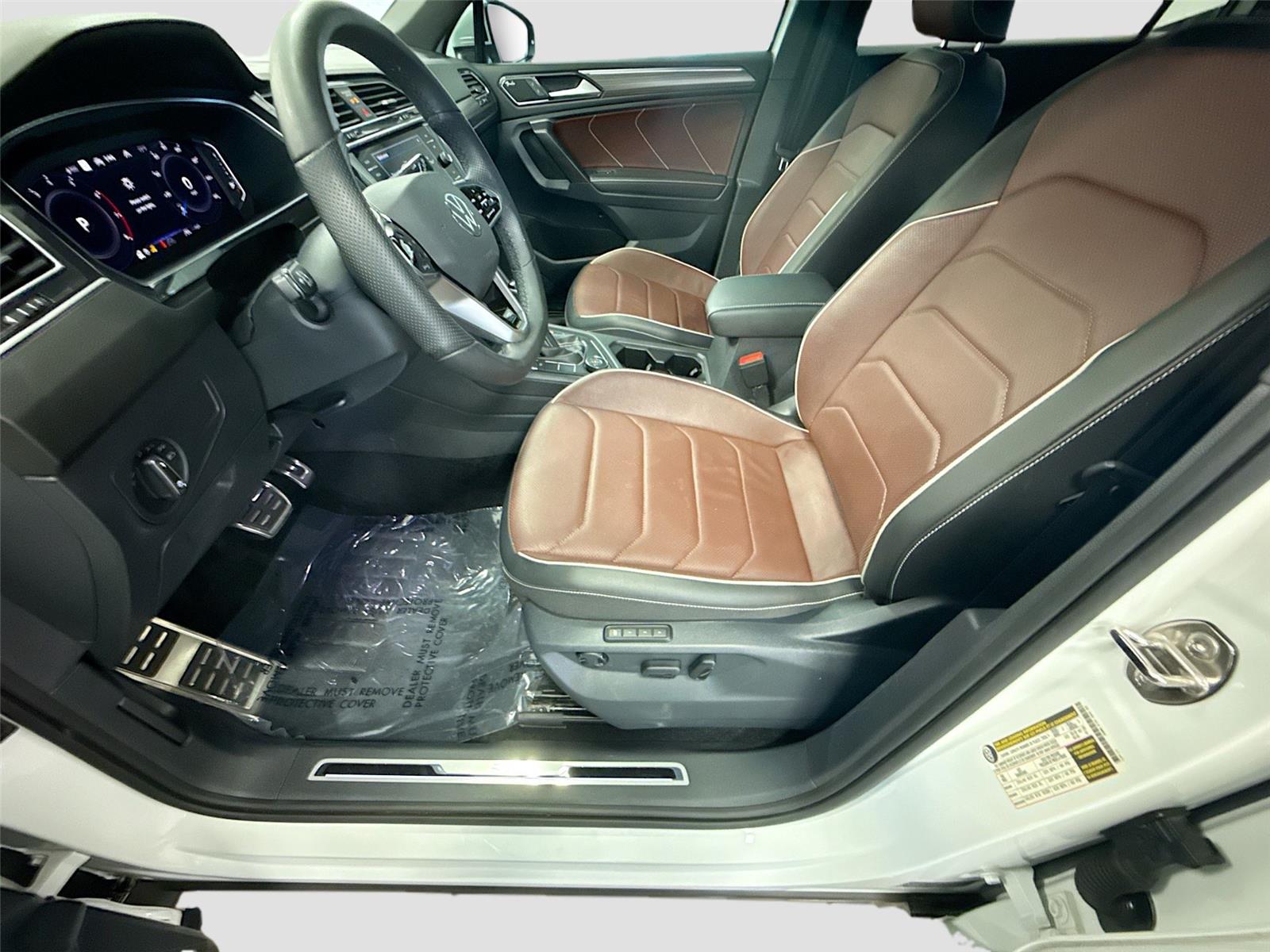2024 Volkswagen Tiguan SEL R-Line