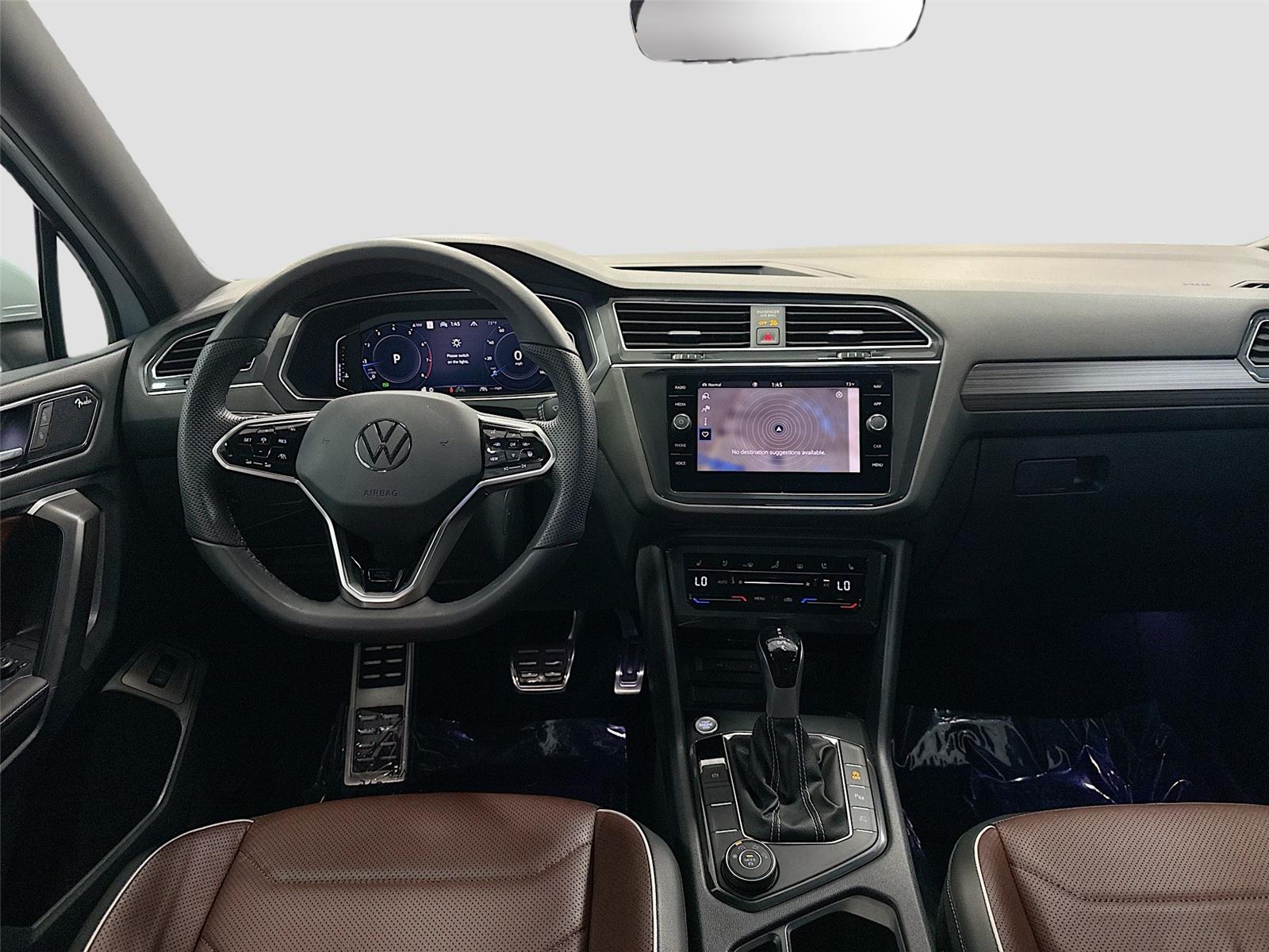 2024 Volkswagen Tiguan SEL R-Line