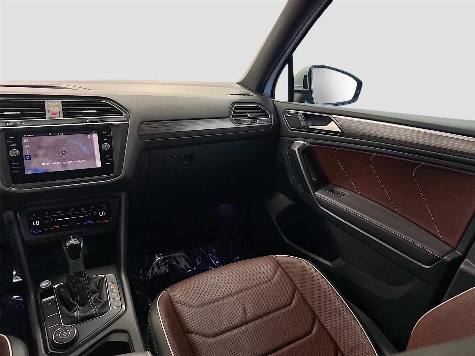 2024 Volkswagen Tiguan SEL R-Line