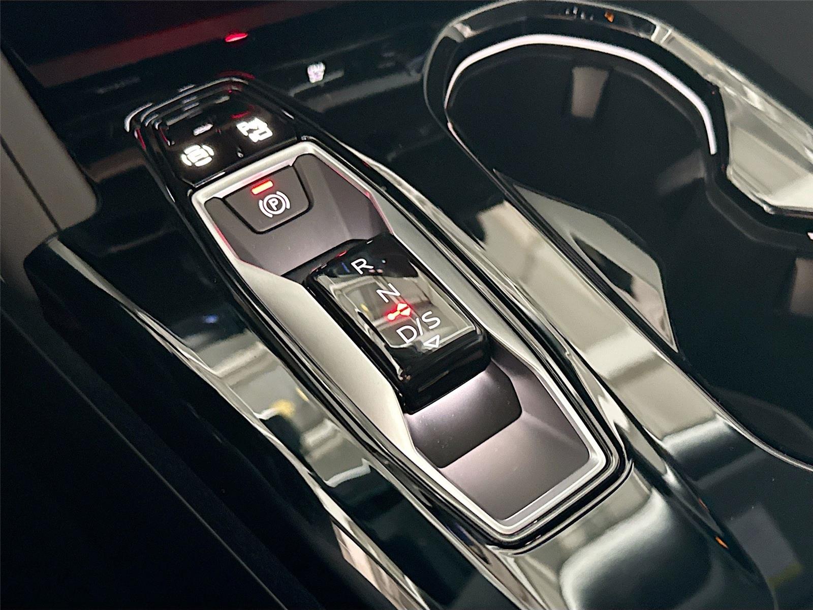 2026 Audi Q5 Premium Plus