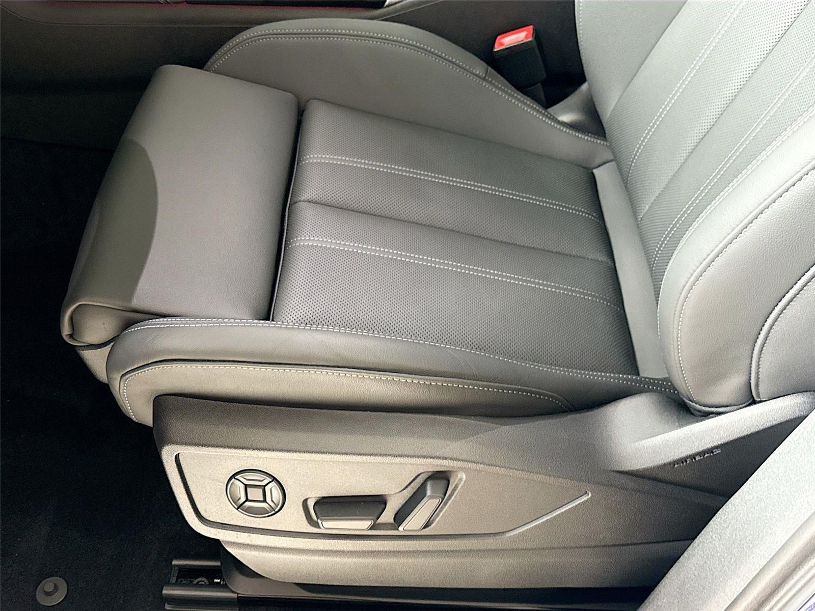 2026 Audi Q5 Premium Plus