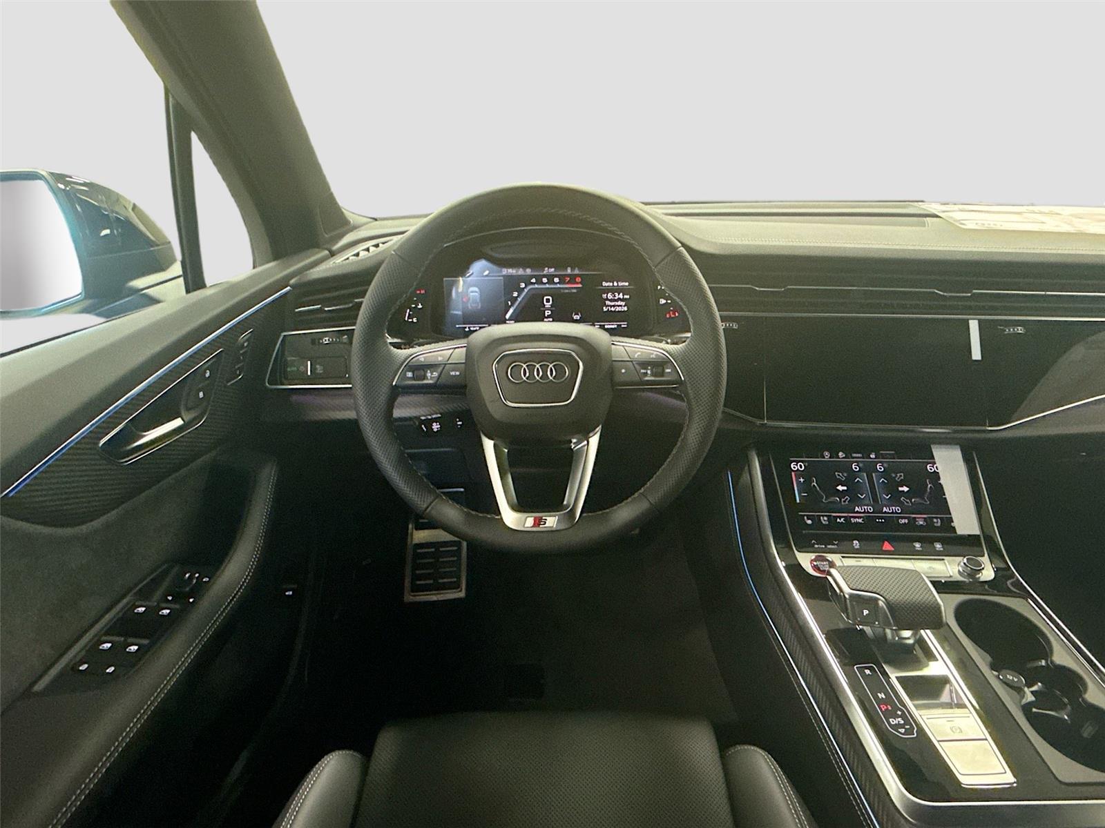 2026 Audi SQ7 Premium Plus