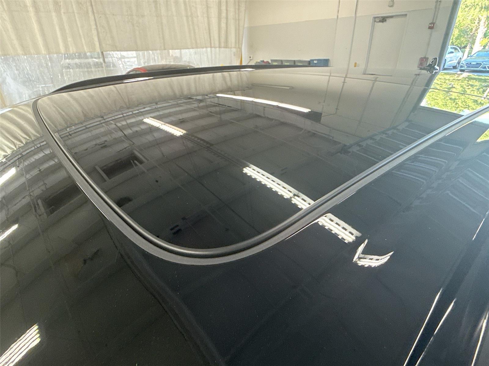 2026 Audi SQ7 Premium Plus