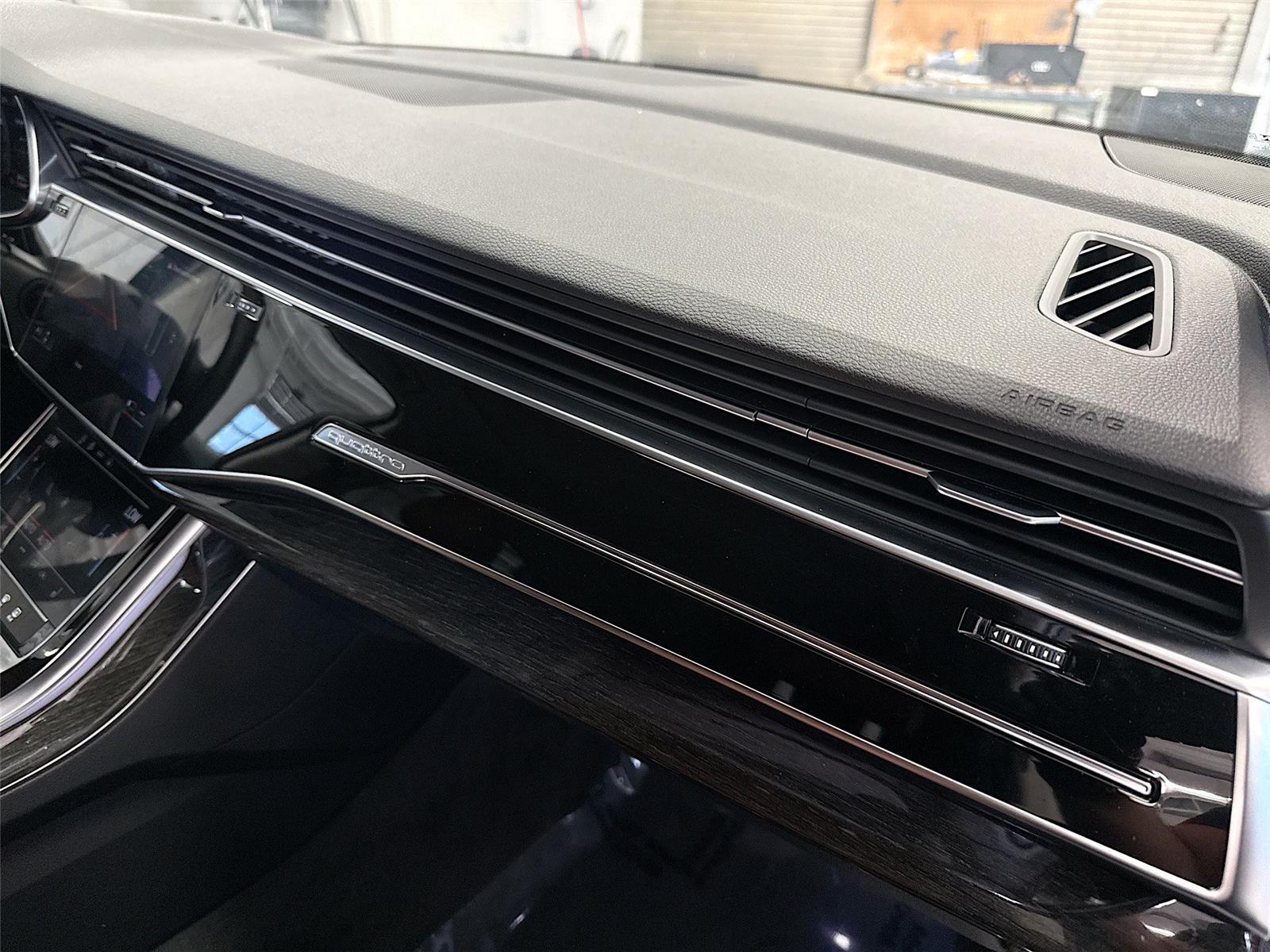 2022 Audi Q7 Premium Plus