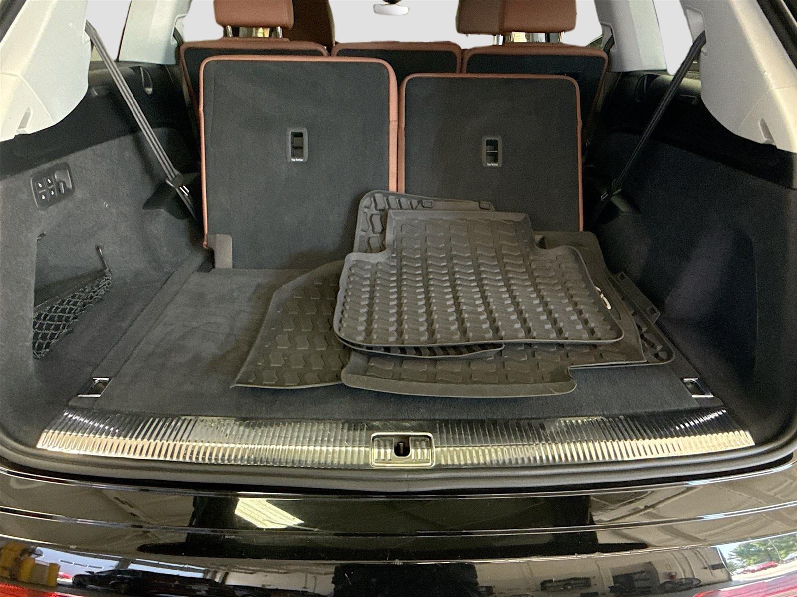 2022 Audi Q7 Premium Plus