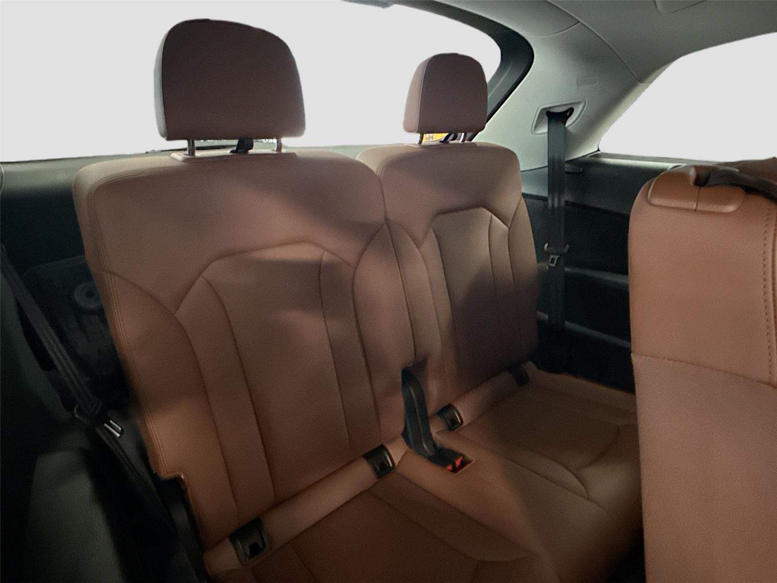 2022 Audi Q7 Premium Plus