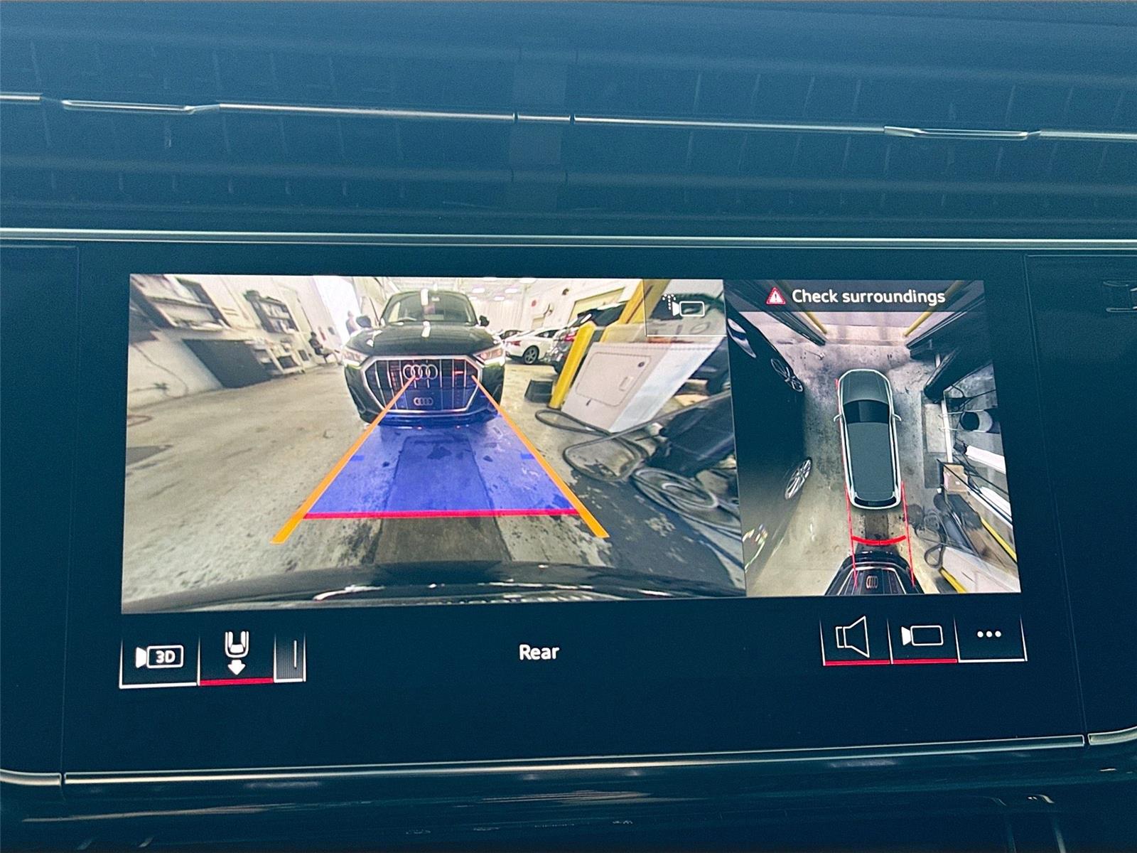 2026 Audi Q7 Premium Plus