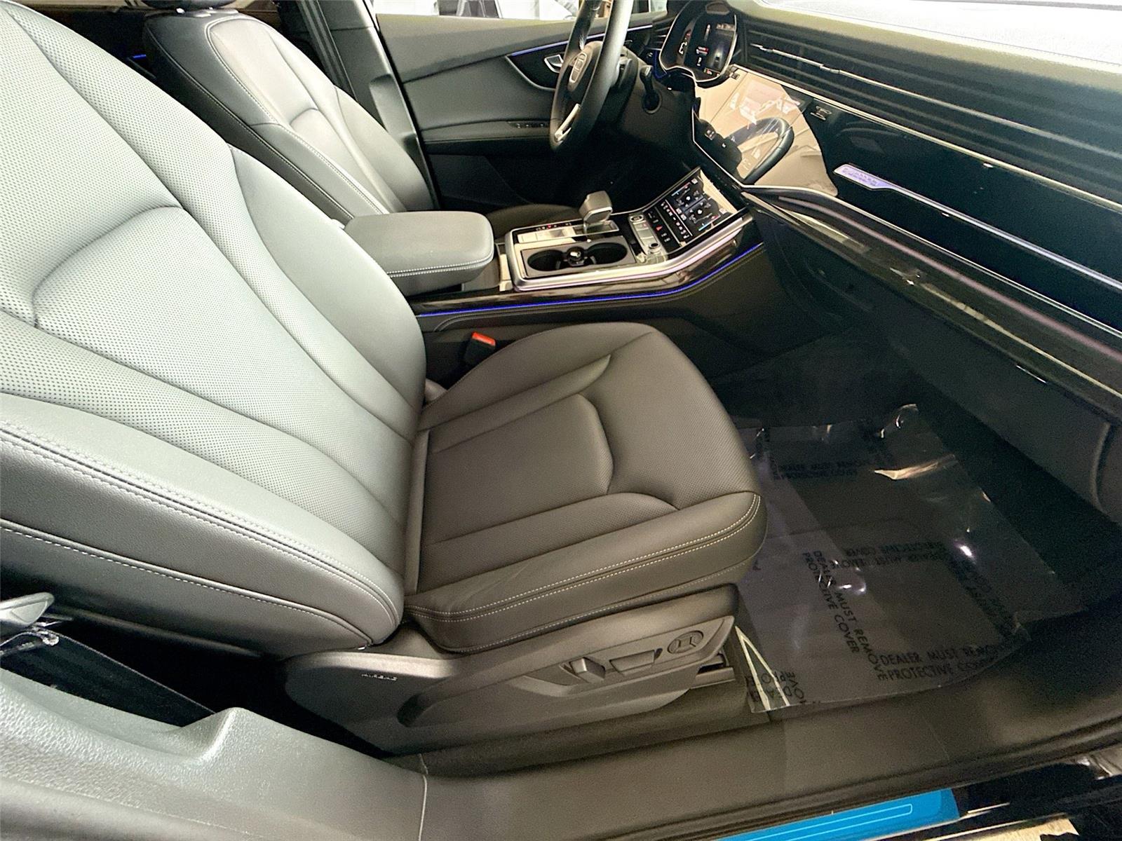 2026 Audi Q7 Premium Plus