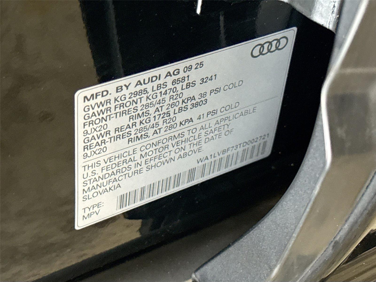 2026 Audi Q7 Premium Plus