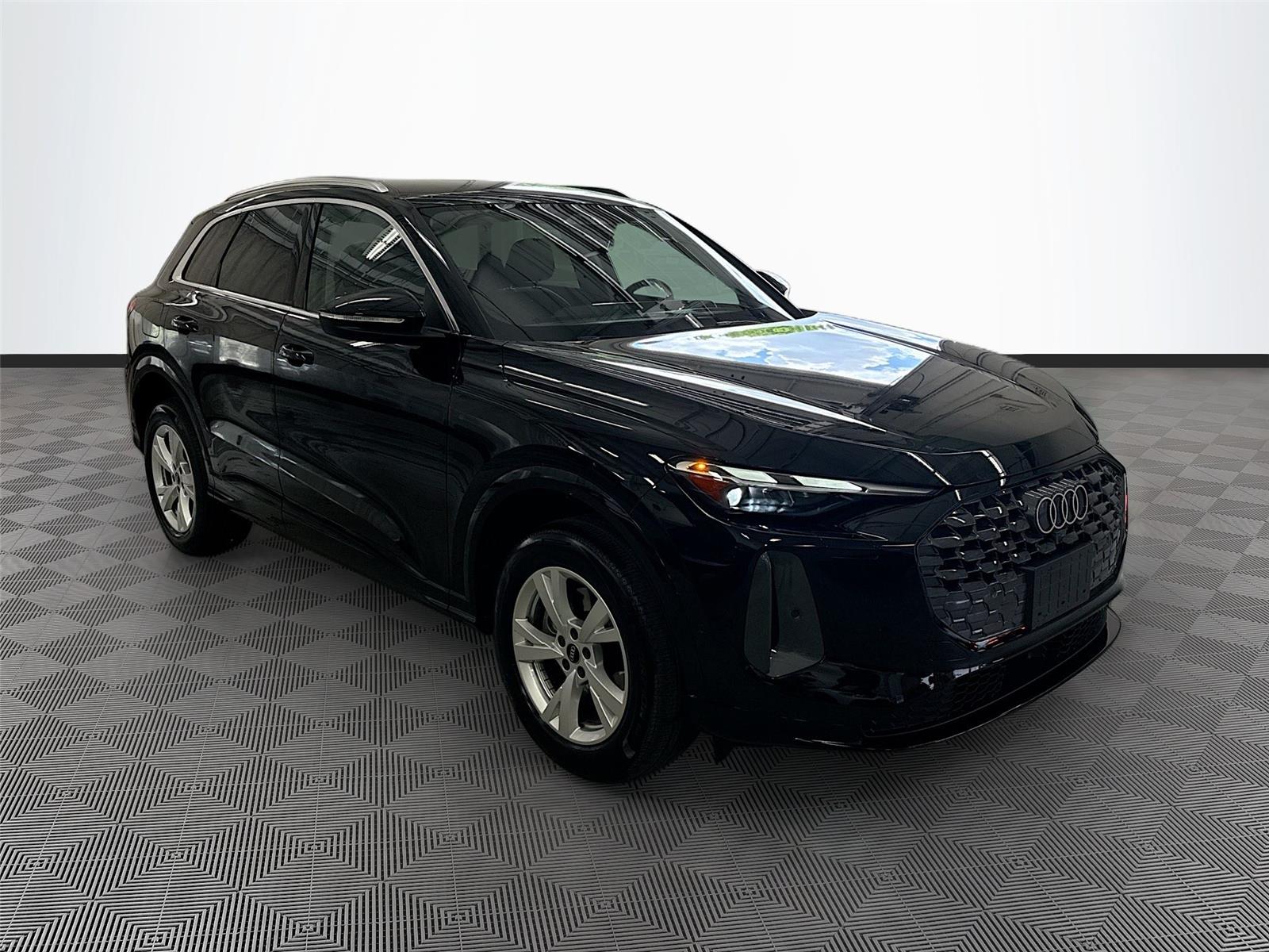 2025 Audi Q5 Premium