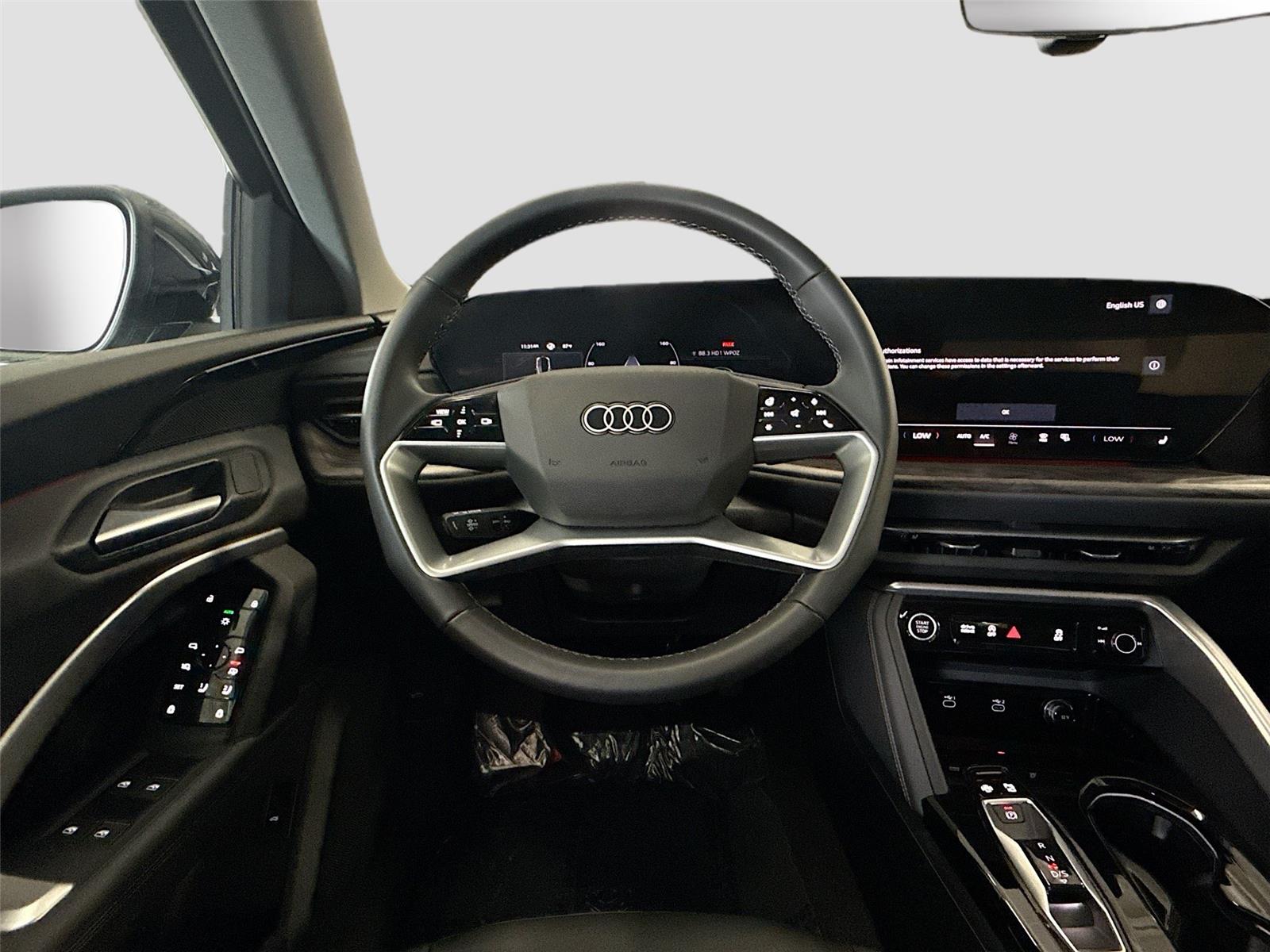 2025 Audi Q5 Premium