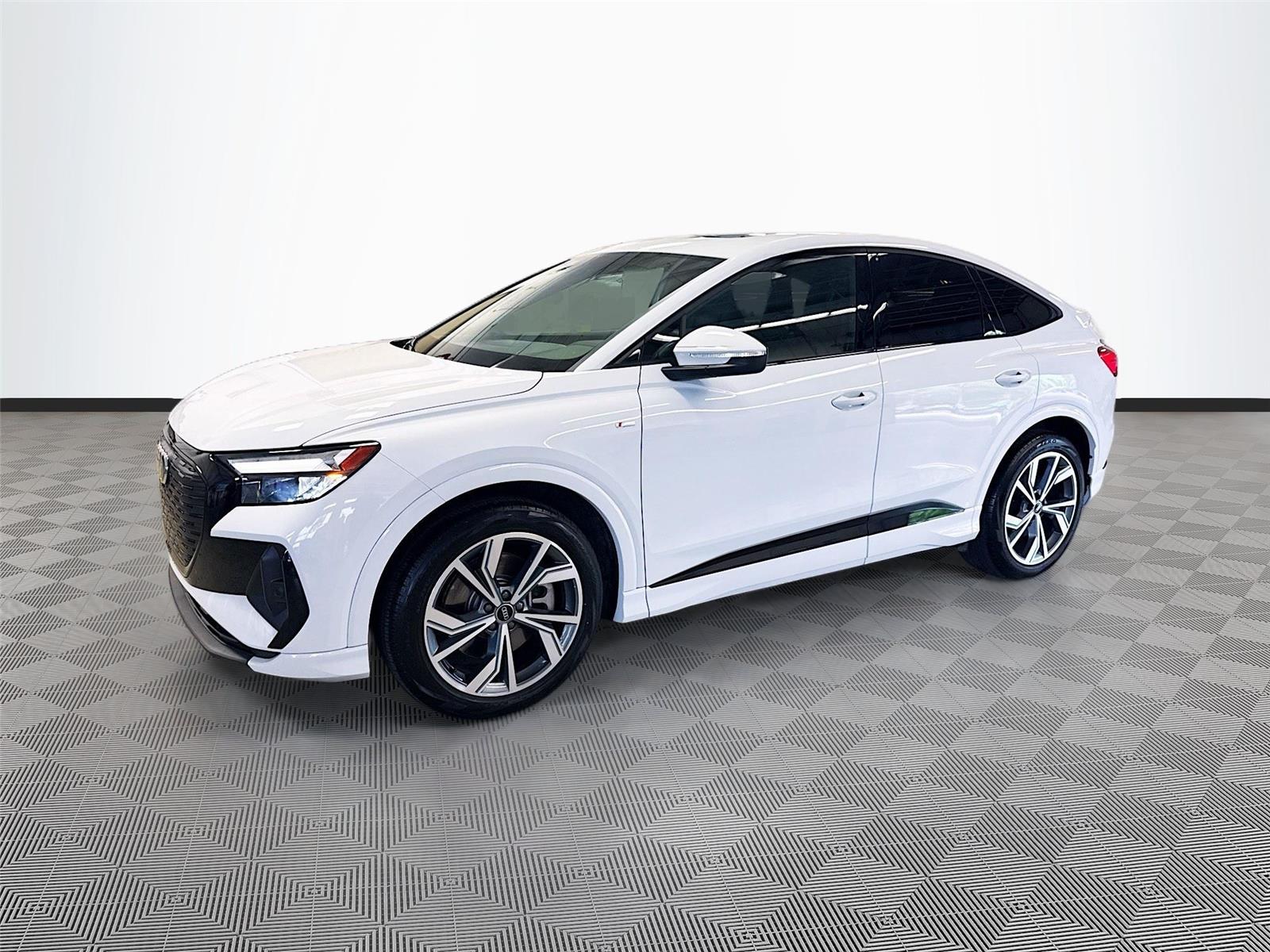 2025 Audi Q4 e-tron Sportback Premium