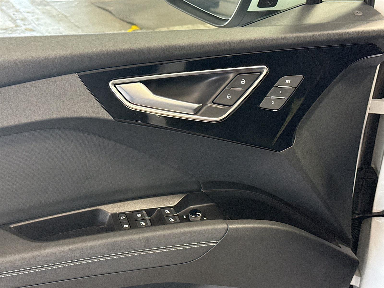 2025 Audi Q4 e-tron Sportback Premium