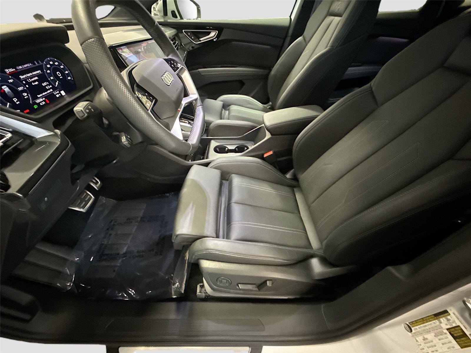 2025 Audi Q4 e-tron Sportback Premium