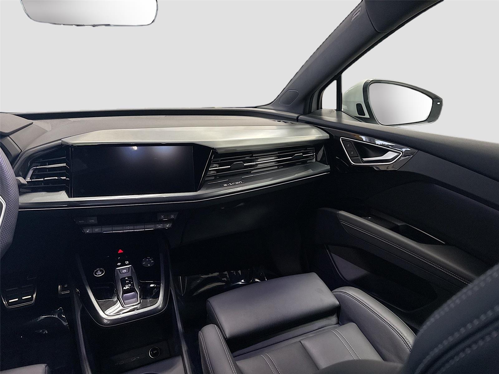 2025 Audi Q4 e-tron Sportback Premium