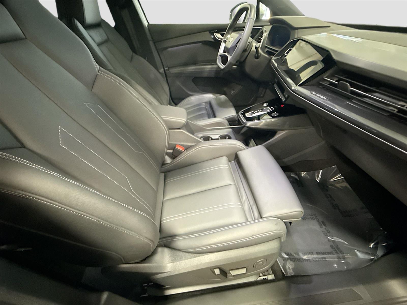 2025 Audi Q4 e-tron Sportback Premium