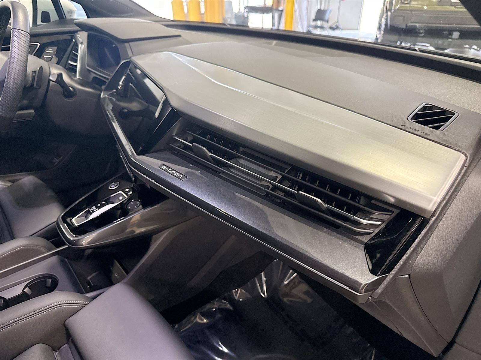 2025 Audi Q4 e-tron Sportback Premium