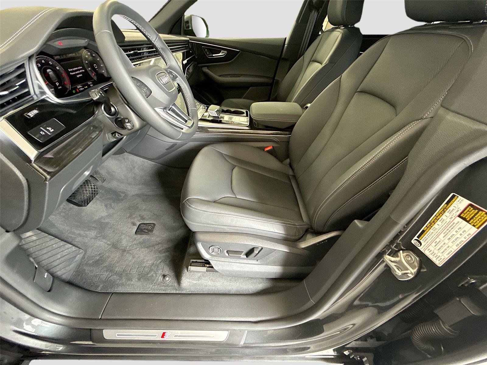 2026 Audi Q8 Premium Plus