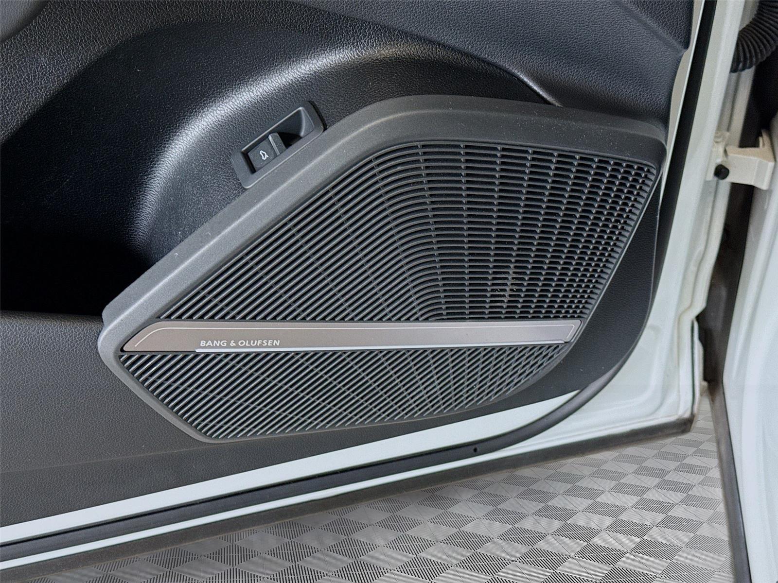 2023 Audi SQ5 Sportback Premium Plus