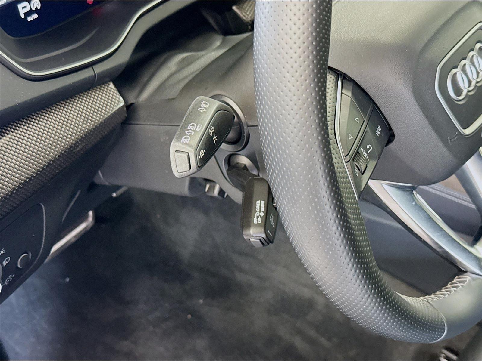 2023 Audi SQ5 Sportback Premium Plus