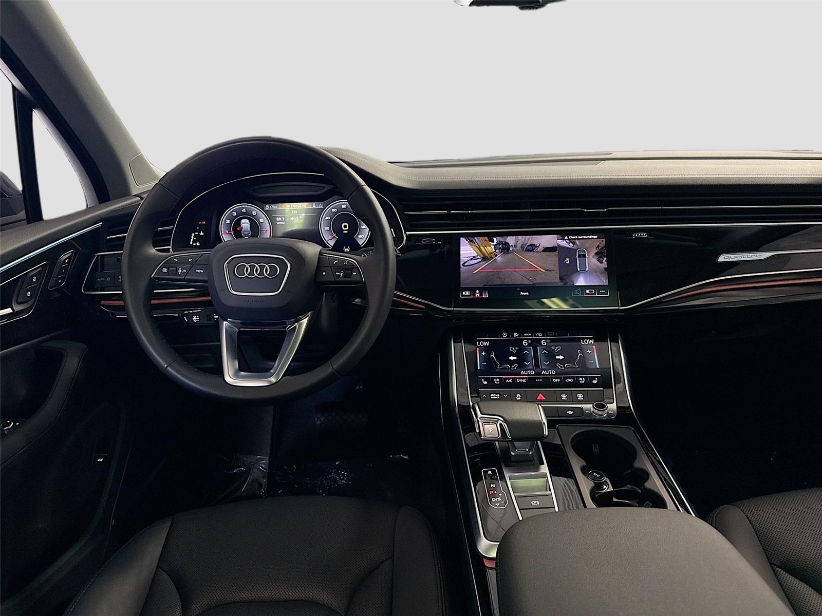 2023 Audi Q7 Premium Plus