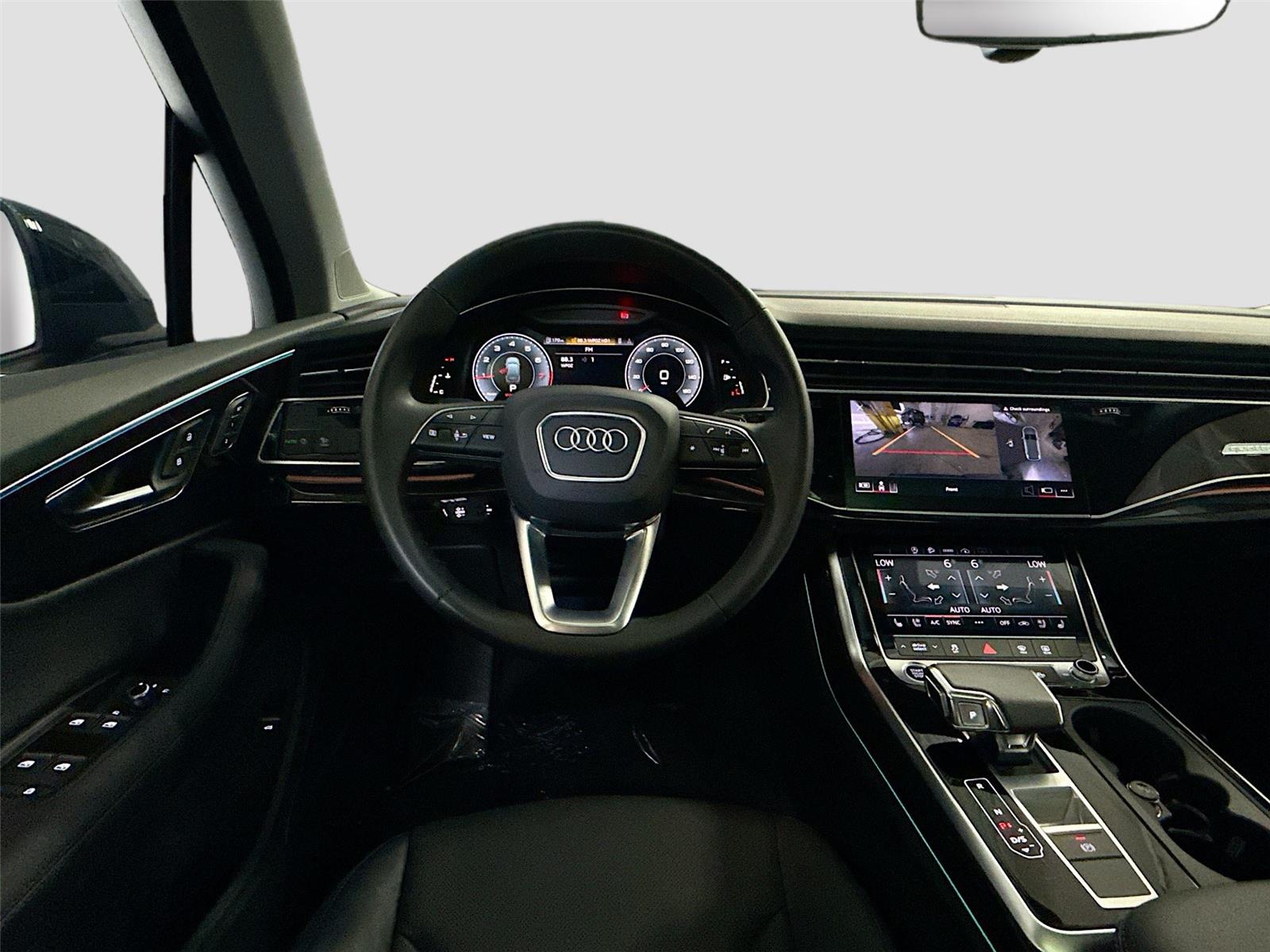 2023 Audi Q7 Premium Plus