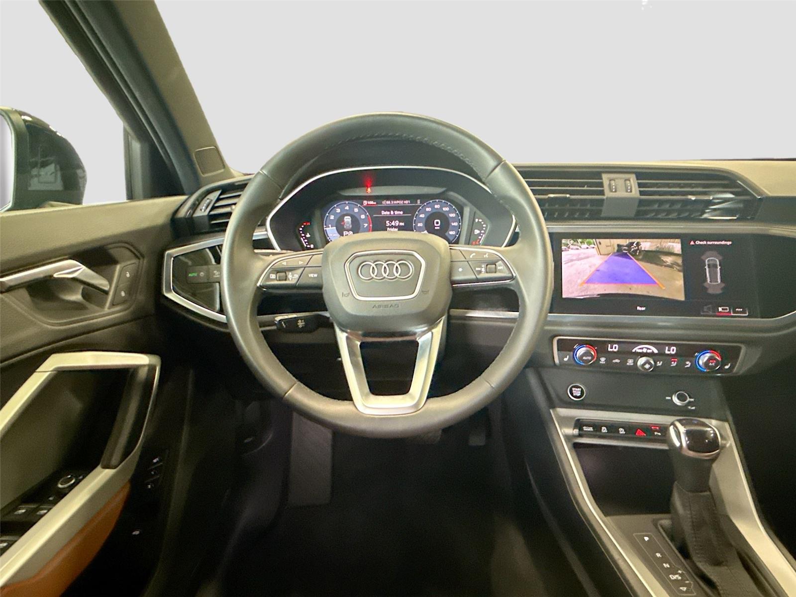 2023 Audi Q3 Premium