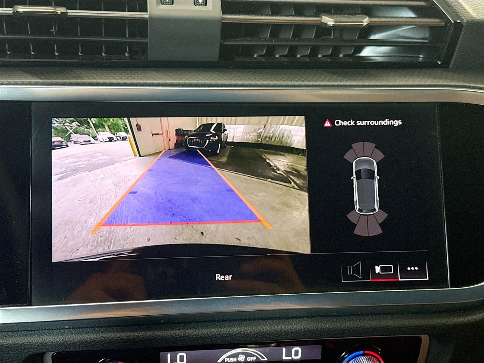 2023 Audi Q3 Premium