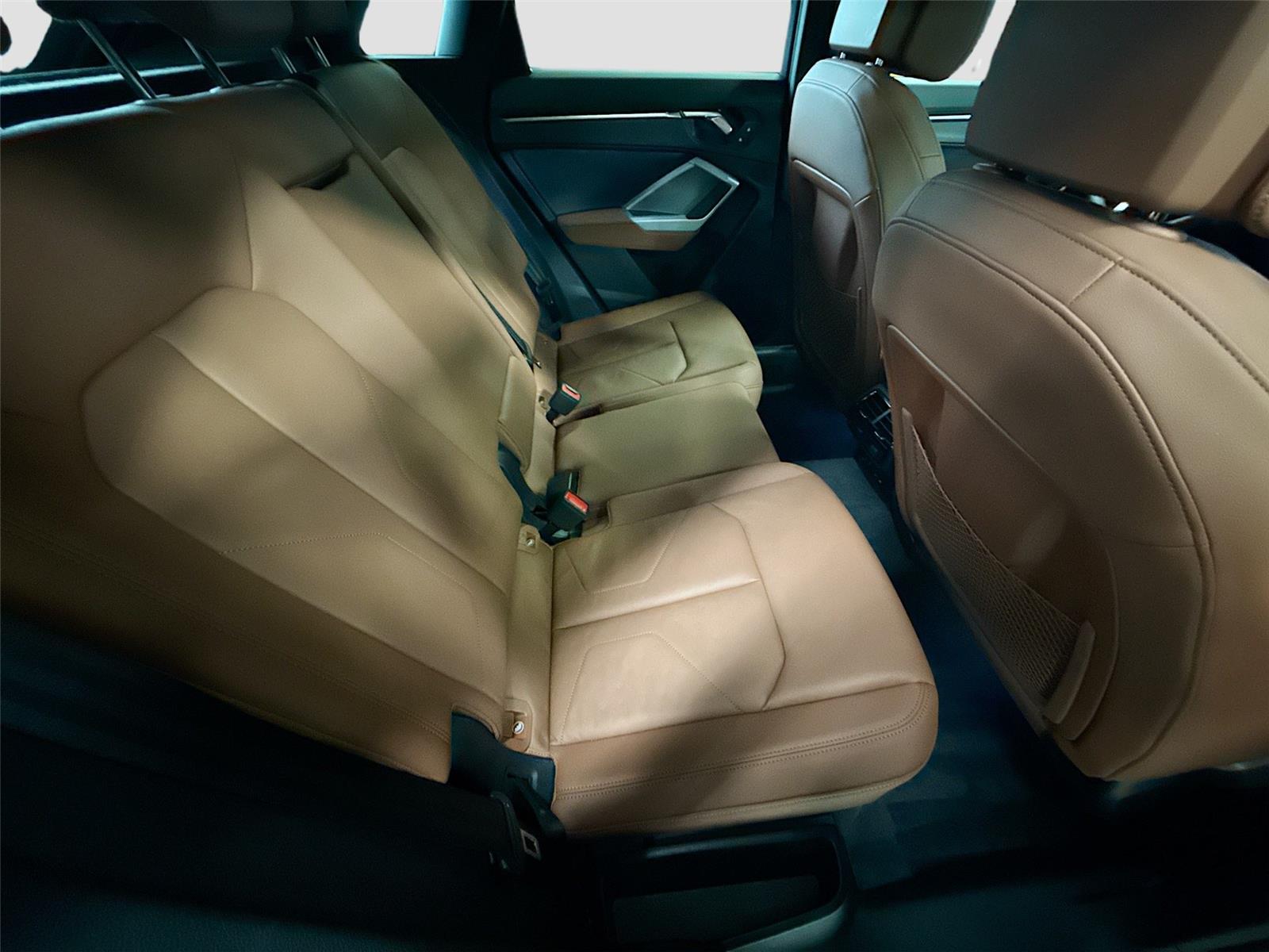 2023 Audi Q3 Premium
