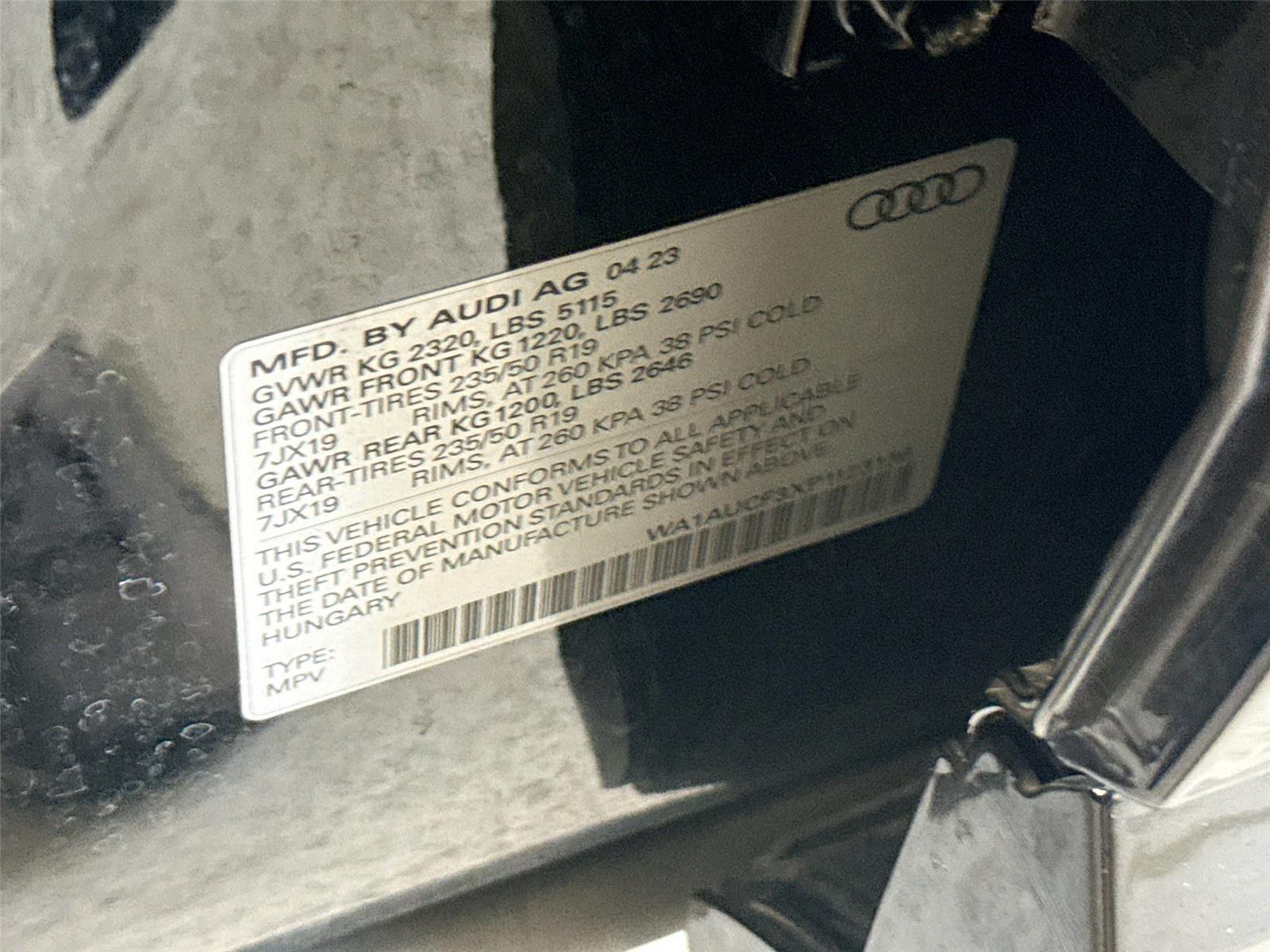 2023 Audi Q3 Premium