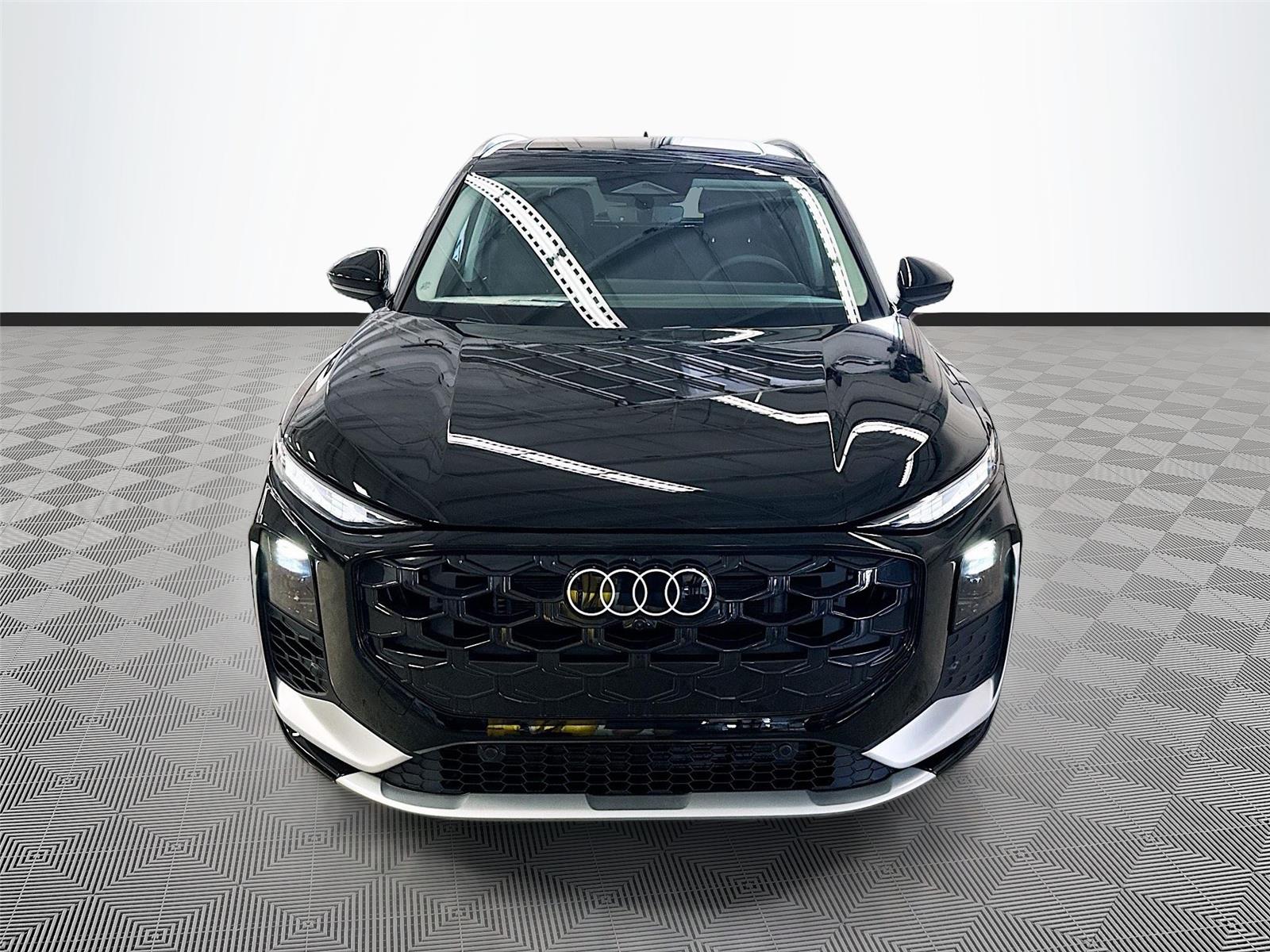 2026 Audi Q3 S line