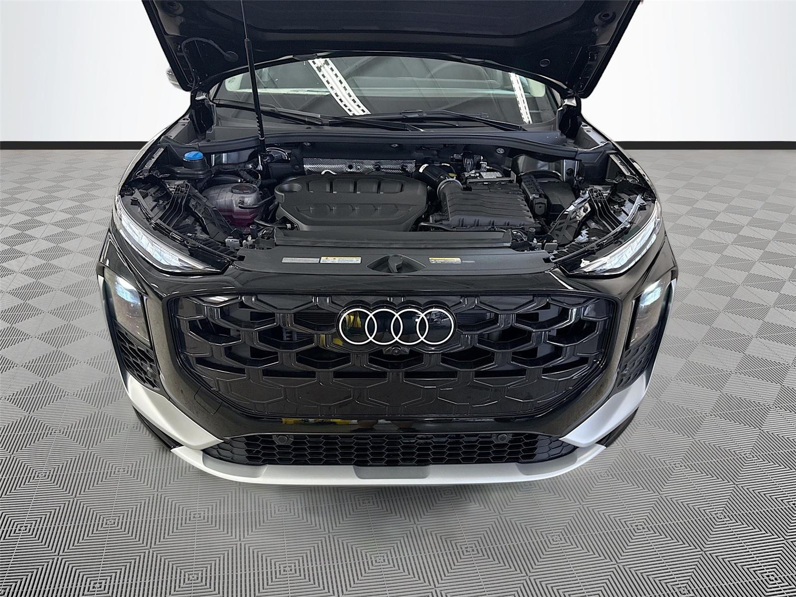 2026 Audi Q3 S line
