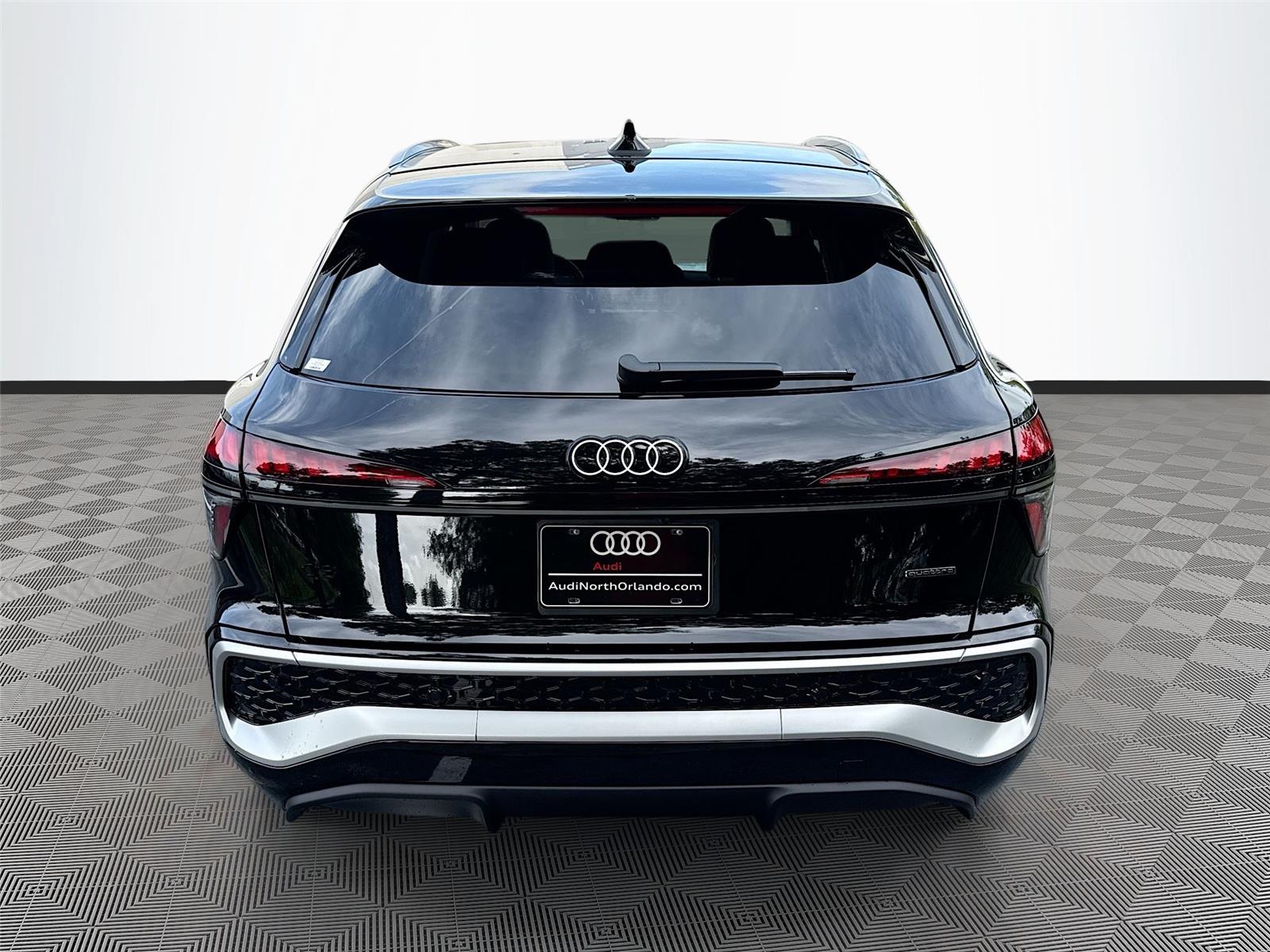2026 Audi Q3 S line