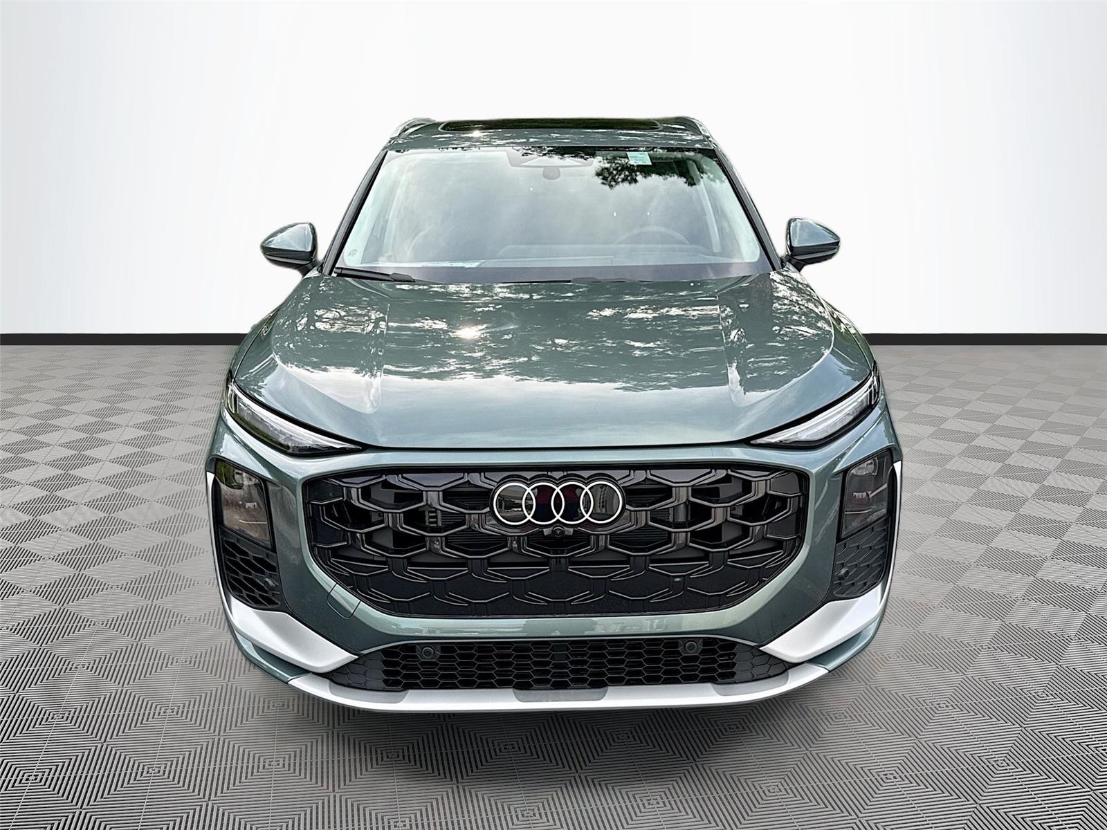 2026 Audi Q3 S line