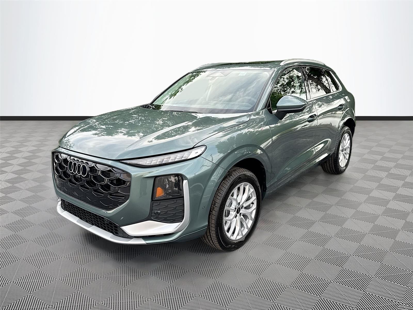 2026 Audi Q3 S line