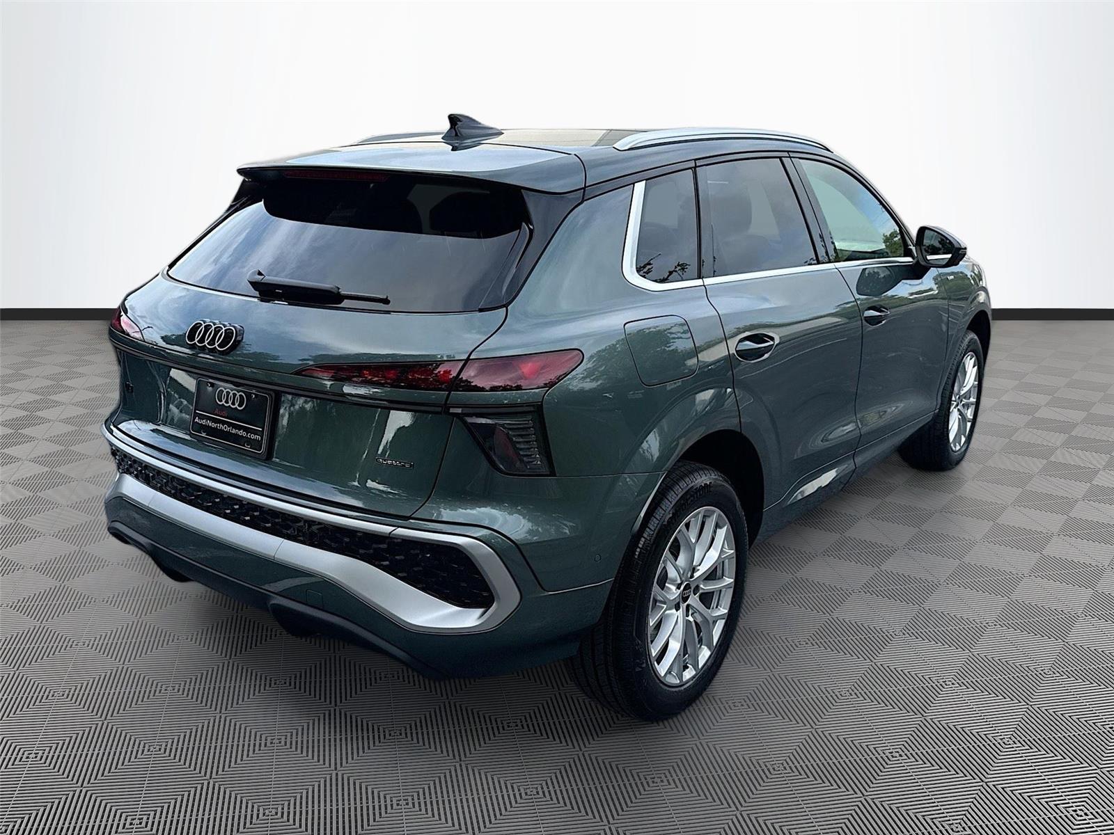 2026 Audi Q3 S line