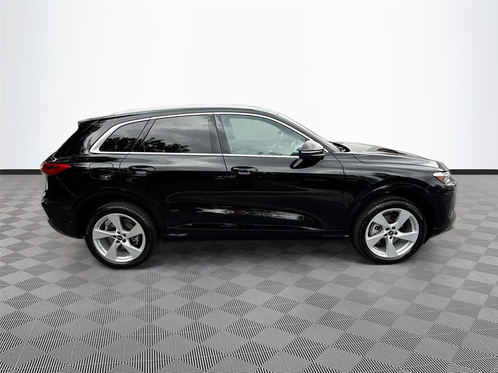 2026 Audi Q5 Premium Plus